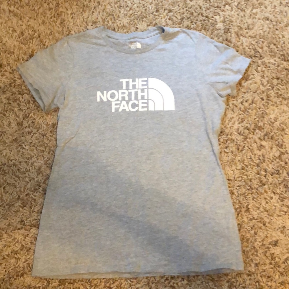 North Face Women’s Tshirt